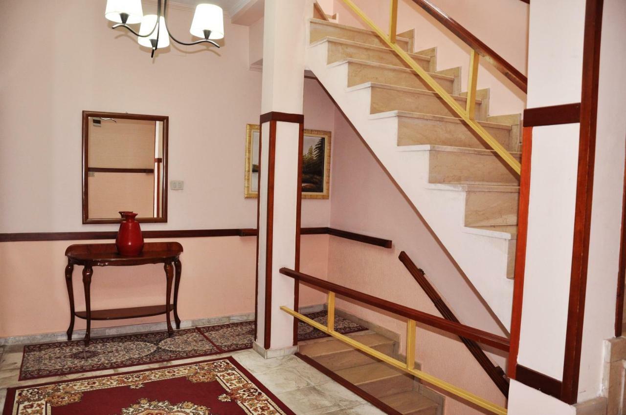 Lugano Hotel Tiranë Ngoại thất bức ảnh